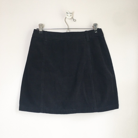 Stradivarius Corduroy Button Mini Skirt Black 6 - Picture 3 of 4